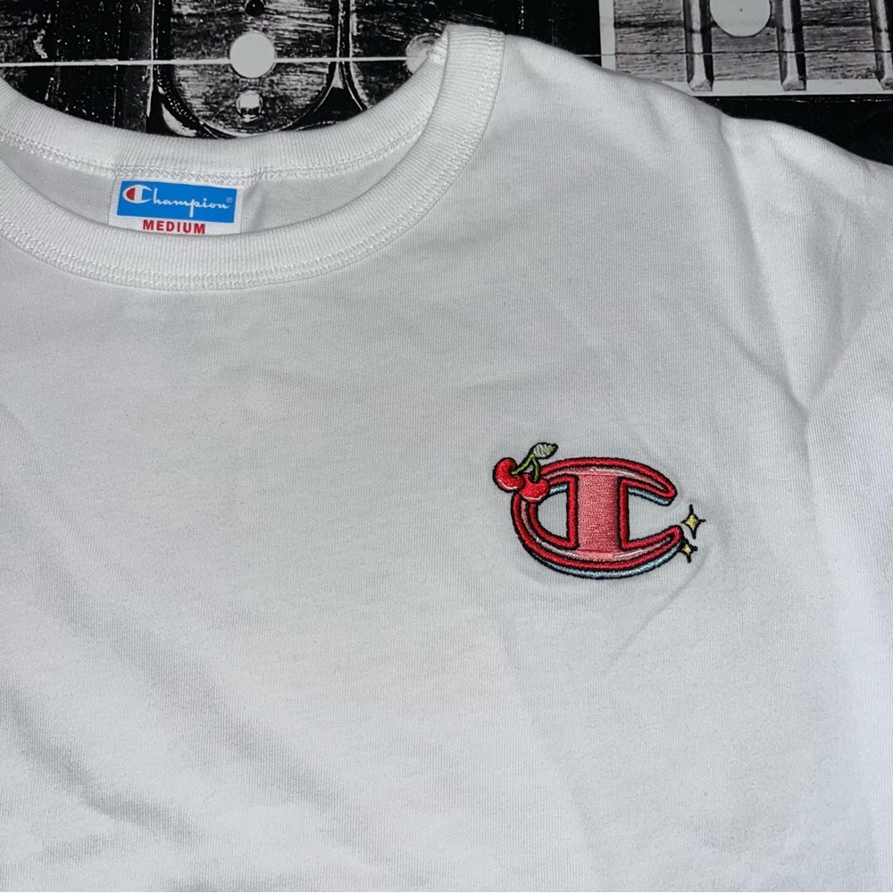 NWT Cropped T-Shirt - Picture 5 of 8